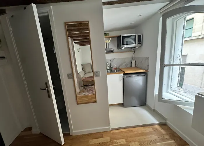 Apartment Equipe Bourse Paris